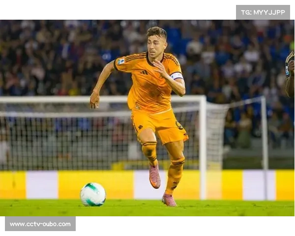 罗马1-0绝杀拉齐奥，沙拉维补时头球定乾坤